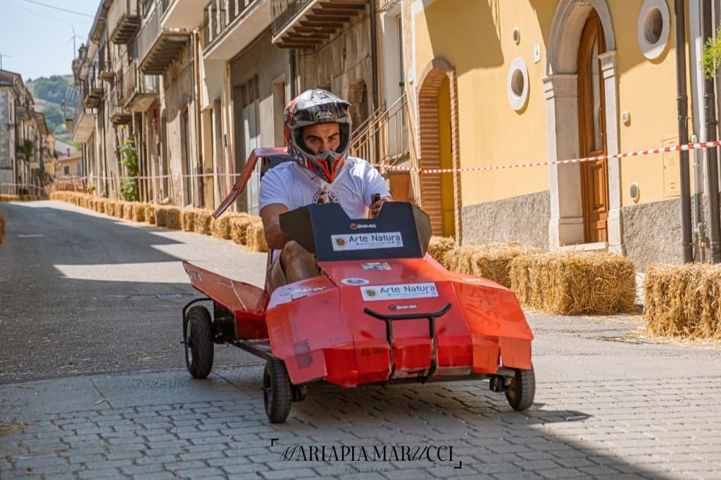 Squadra Ferrari Artecinghiale